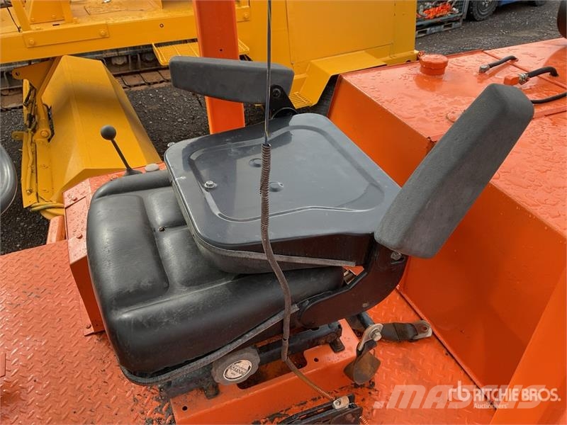 Broce RJ350 Strojevi za metenje