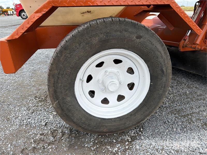 Broce RJT-350 Barredora / Self-Propelled Broom كناسات