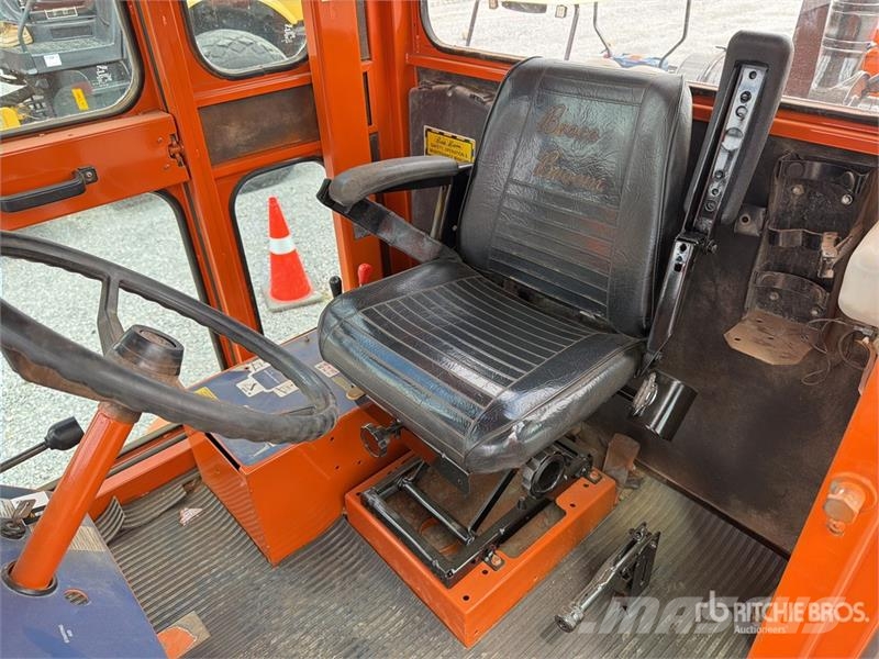 Broce RJT-350 Barredora / Self-Propelled Broom كناسات