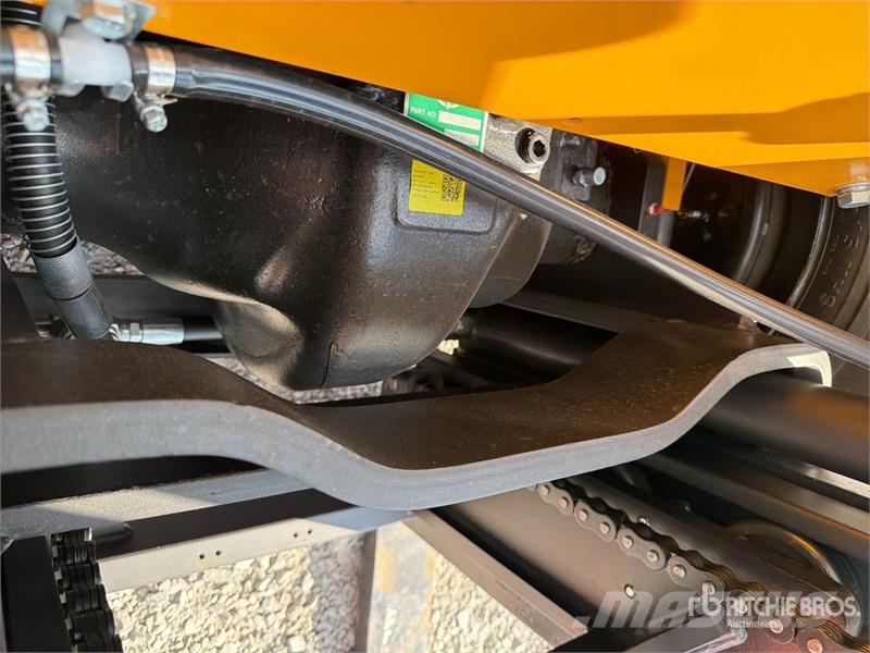  Captur FM35H 7700 lb Pneumatic Tire Montacargas (S شاحنات ذات رافعات شوكية - أخرى