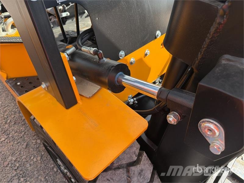 Captur FM35H 7700 lb Pneumatic Tire Montacargas (S Autokrāvēji - citi