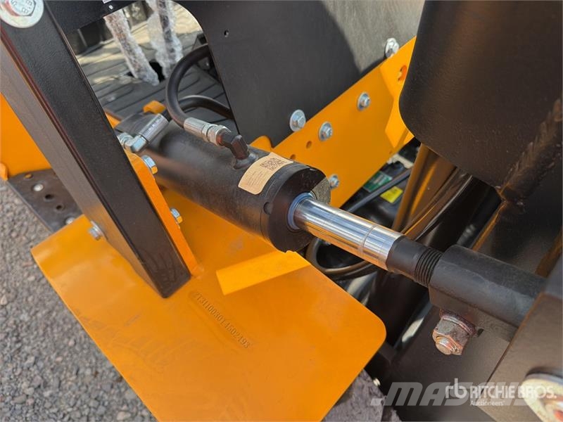  Captur FM35H 7700 lb Pneumatic Tire Montacargas (S Autokrāvēji - citi