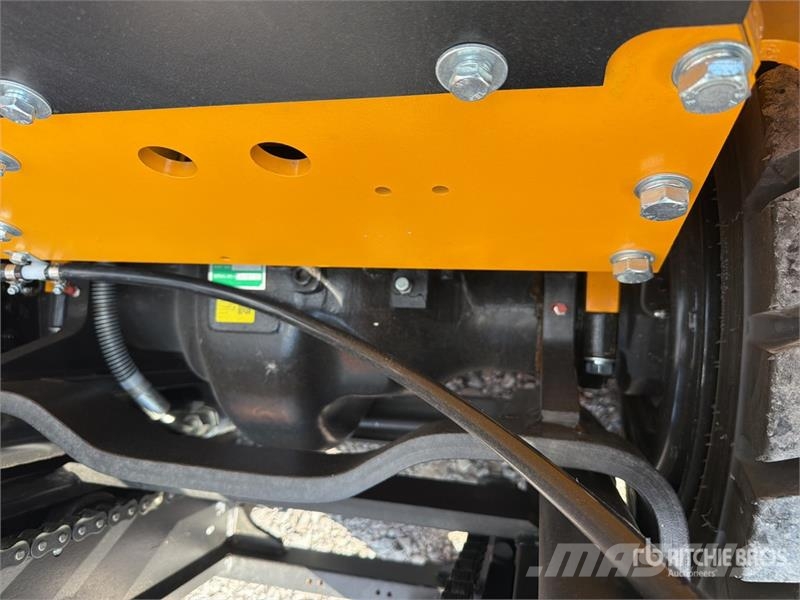 Captur FM35H 7700 lb Pneumatic Tire Montacargas (S Autokrāvēji - citi