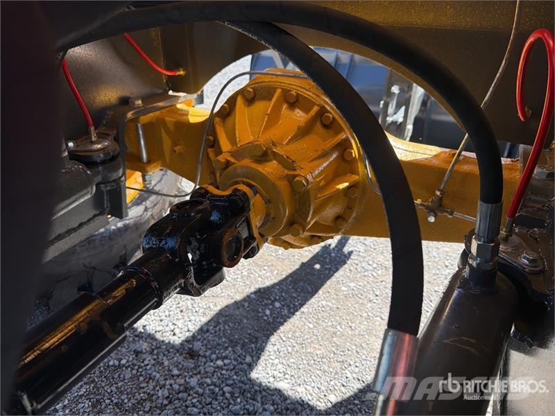 Captur ZL943-9 Cargador sobre Neumaticos (Sin Usar Gumikerekes homlokrakodók