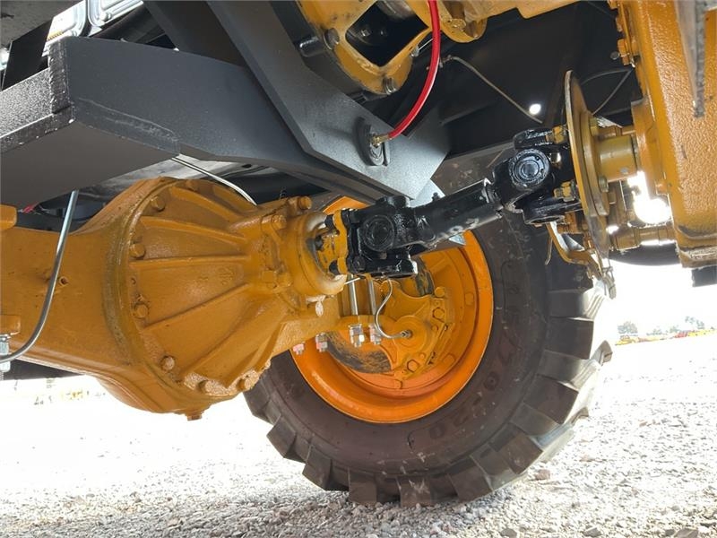 Captur ZL943-9 Cargador sobre Neumaticos (Sin Usar Radlader