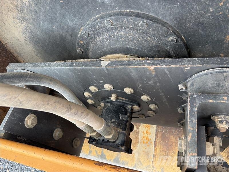 CASE 1107EX Rodillo / Smooth Drum Compactor Egydobos hengerek