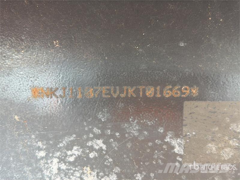 CASE 1107EX Rodillo / Smooth Drum Compactor Egydobos hengerek
