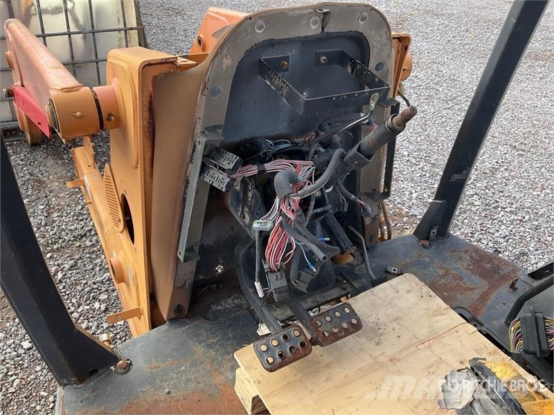 CASE 580M Series 2 Tractopelle