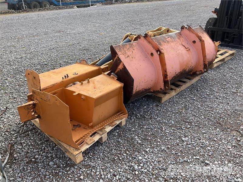 CASE 580M Series 2 Tractopelle
