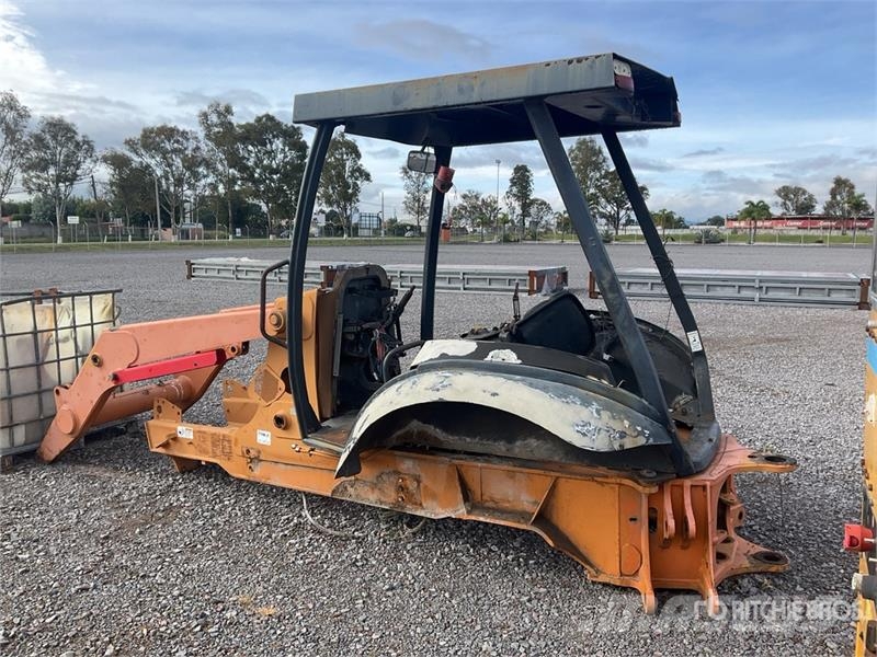 CASE 580M Series 2 Tractopelle