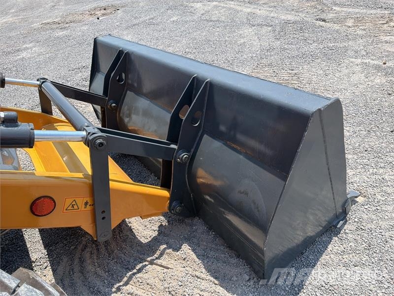 CASE 770EX Retroescavadeiras