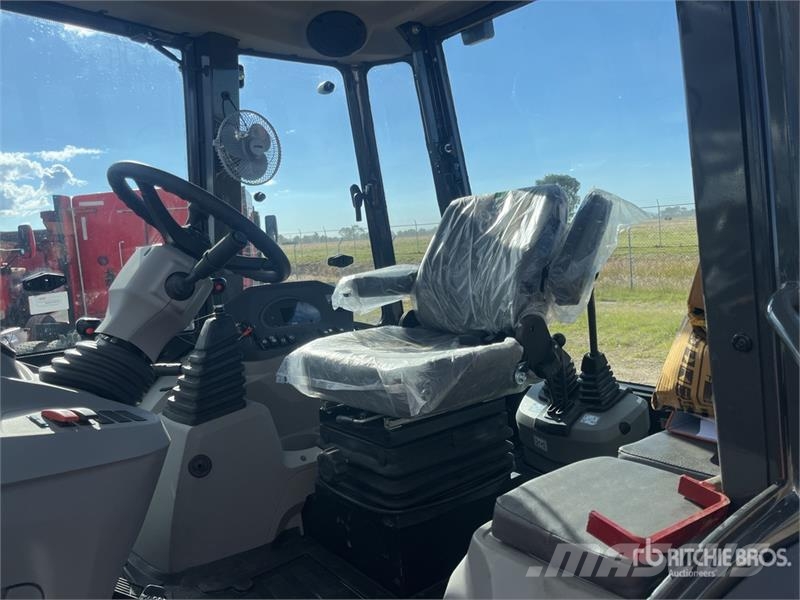CASE 770NX 4x4 Backhoe Loader (Unused) Baggerlader