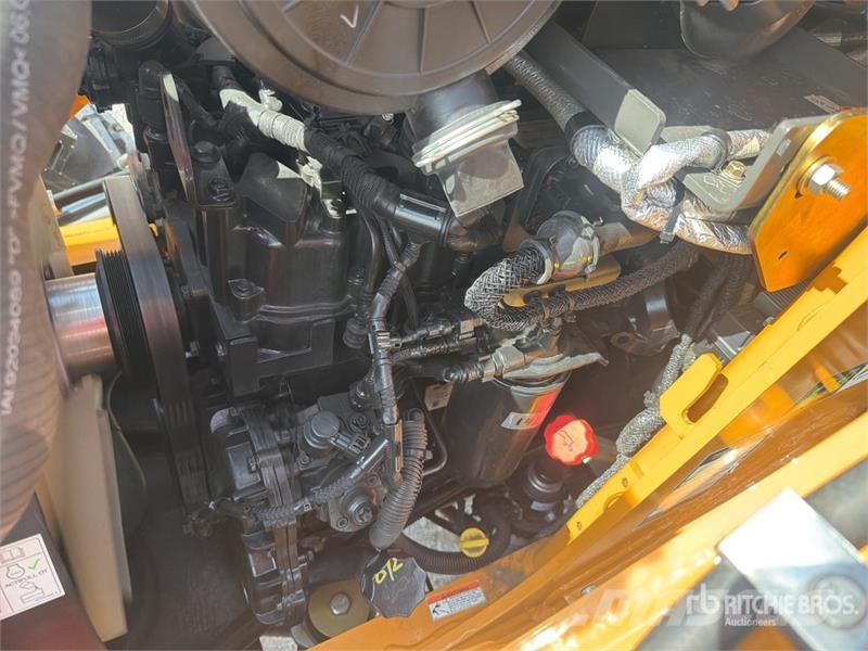 CASE 770NX 4x4 Retroexcavadora (Sin Usar) / Backhoe Loa Rovokopači