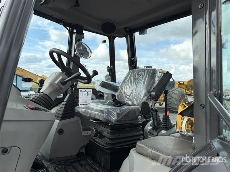 CASE 770NX 4x4 Retroexcavadora (Sin Usar) / Backhoe Loa Rovokopači