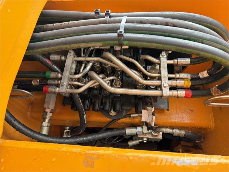 CASE 770NX 4x4 Retroexcavadora (Sin Usar) / Backhoe Loa لوادر ذات جرافات عكسية