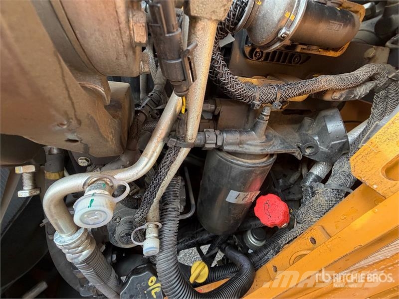 CASE 770NX 4x4 Retroexcavadora (Sin Usar) / Backhoe Loa لوادر ذات جرافات عكسية