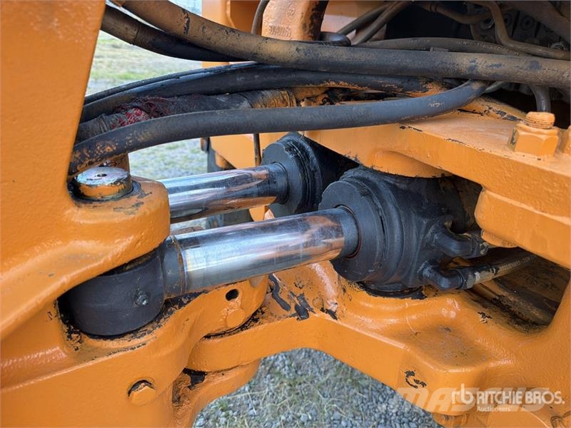 CASE 770SS 4x2 Retroexcavadora / Backhoe Loader Backhoe loaders