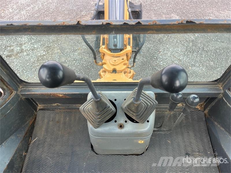 CASE 770SS Retroexcavadora / Backhoe Loader Ekskavaatorlaadurid
