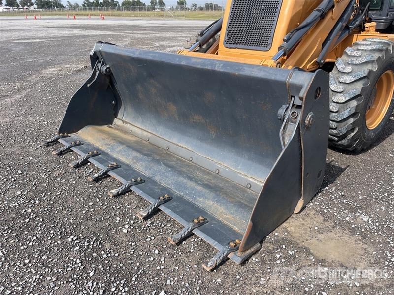 CASE 770SS Retroexcavadora / Backhoe Loader Ekskavaatorlaadurid
