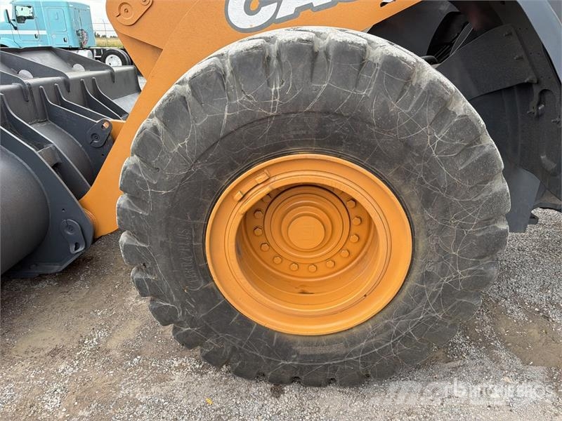 CASE 821G  휠로우더