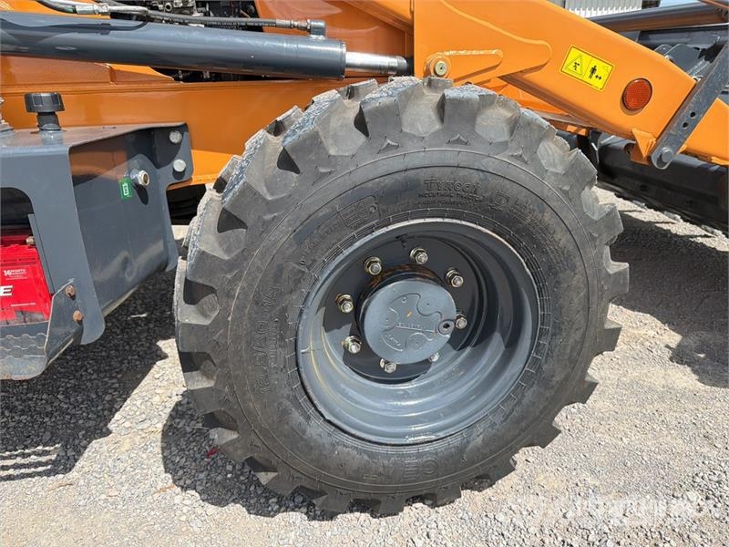 CASE 851EX 4x4 Retroexcavadora / Backhoe Loader Retrocargadoras