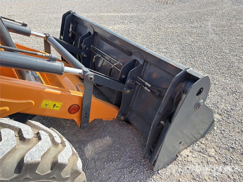 CASE 851EX 4x4 Retroexcavadora / Backhoe Loader Retrocargadoras