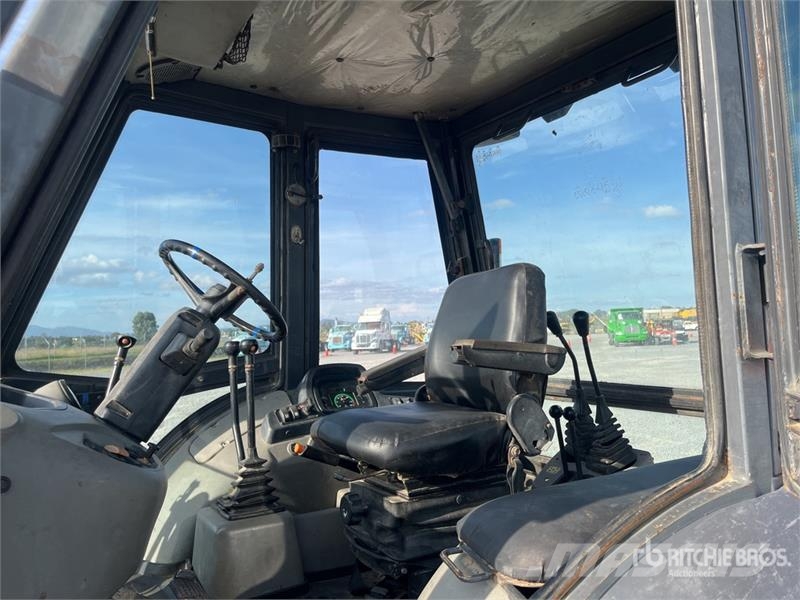CASE 851EX-SS 4x4 Retroexcavadora / Backhoe Loader Tractopelle