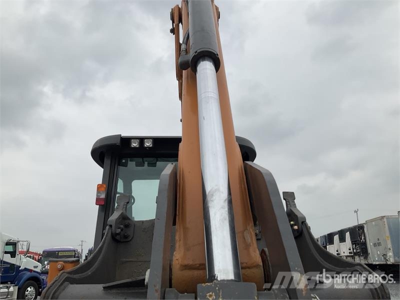 CASE 851EX-SS 4x4 Retroexcavadora / Backhoe Loader Rovokopači