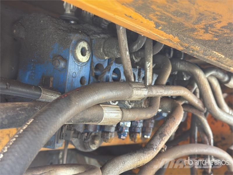 CASE 851EX-SS 4x4 Retroexcavadora / Backhoe Loader لوادر ذات جرافات عكسية