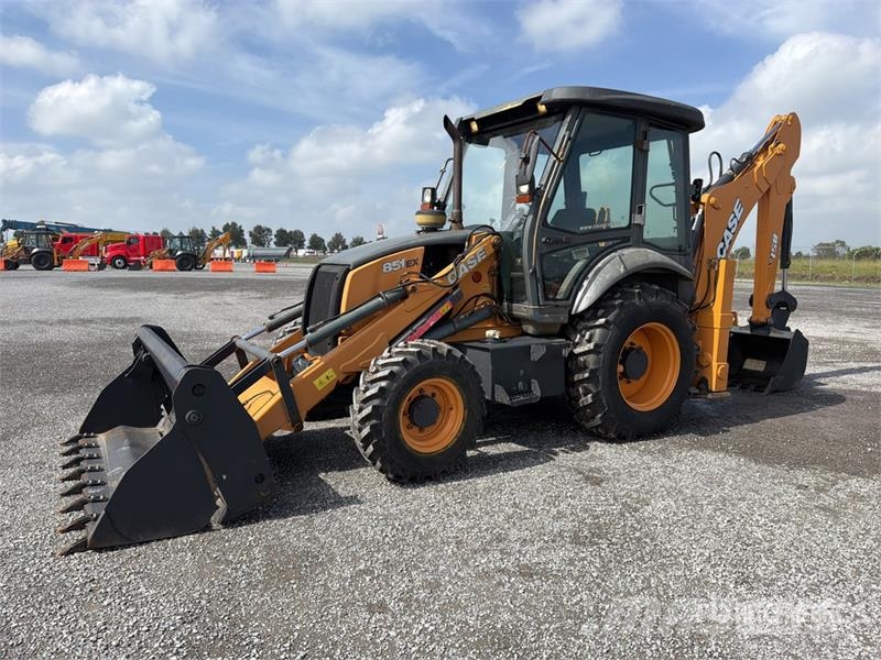 CASE 851EX-SS 4x4 Retroexcavadora / Backhoe Loader Ekskavaatorlaadurid