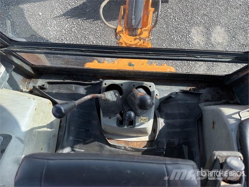 CASE 851EX-SS 4x4 Retroexcavadora / Backhoe Loader Ekskavaatorlaadurid