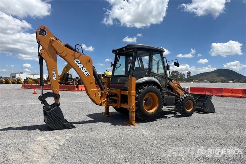 CASE 851EX-SS 4x4 Retroexcavadora / Backhoe Loader Baggerlader
