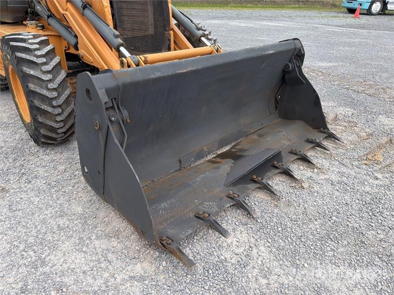 CASE 851EX-SS 4x4 Retroexcavadora / Backhoe Loader Retrocargadoras