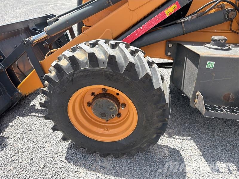 CASE 851EX-SS 4x4 Retroexcavadora / Backhoe Loader لوادر ذات جرافات عكسية