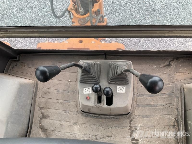 CASE 851EX-SS 4x4 Retroexcavadora / Backhoe Loader Rovokopači