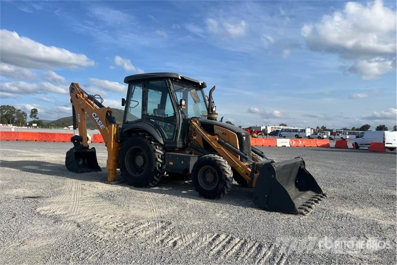 CASE 851EX-SS 4x4 Retroexcavadora / Backhoe Loader Tractopelle