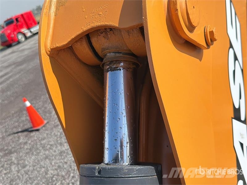 CASE 851EX-SS 4x4 Retroexcavadora / Backhoe Loader Ekskavaatorlaadurid