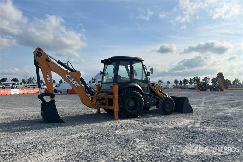 CASE 851EX-SS 4x4 Retroexcavadora / Backhoe Loader Tractopelle