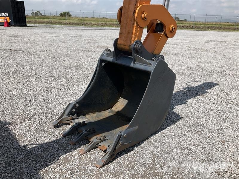 CASE 851EX-SS 4x4 Retroexcavadora / Backhoe Loader Terne