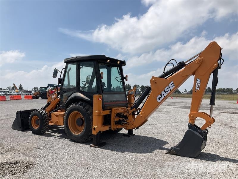 CASE 851EX-SS 4x4 Retroexcavadora / Backhoe Loader Terne