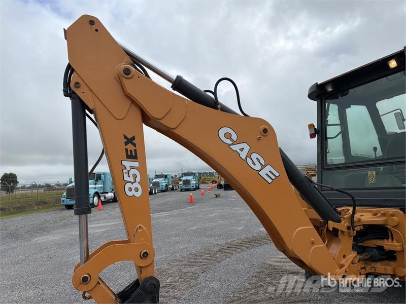 CASE 851EX-SS 4x4 Retroexcavadora / Backhoe Loader Retrocargadoras