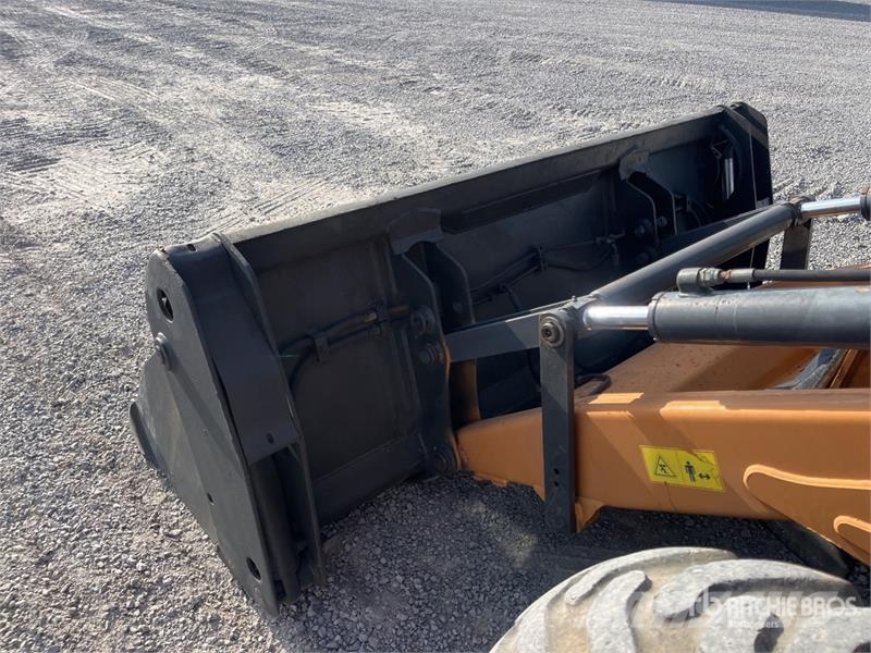 CASE 851EX-SS 4x4 Retroexcavadora / Backhoe Loader Tractopelle