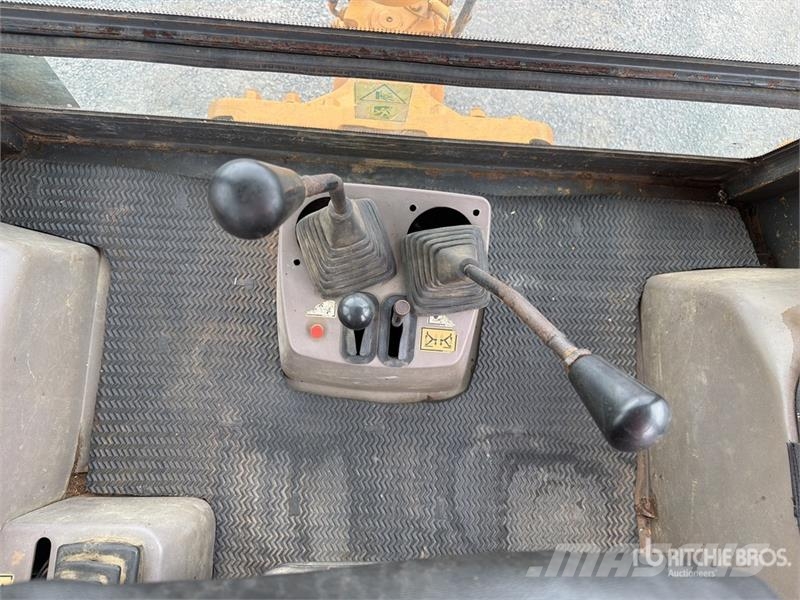 CASE 851EX-SS 4x4 Retroexcavadora / Backhoe Loader Retrocargadoras