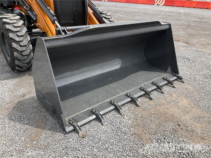 CASE 851NX 4x4 Retroexcavadora (Sin Usar) / Backhoe Loa لوادر ذات جرافات عكسية