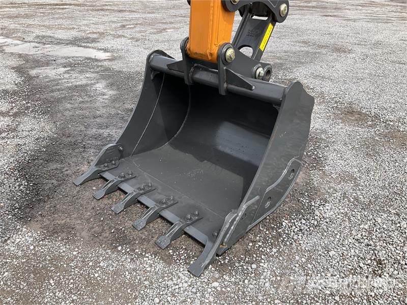 CASE 851NX 4x4 Retroexcavadora (Sin Usar) / Backhoe Loa لوادر ذات جرافات عكسية