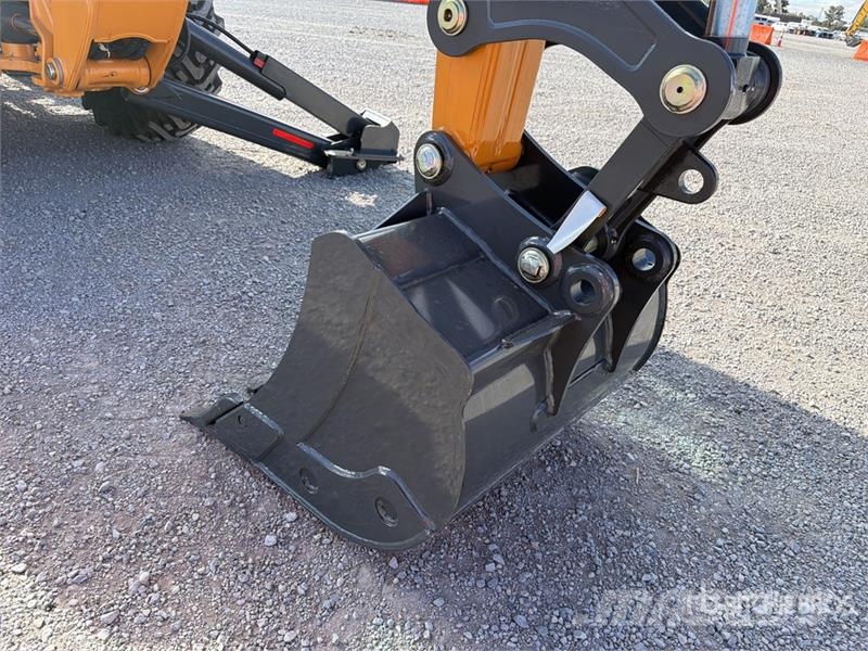 CASE 851NX 4x4 Retroexcavadora (Sin Usar) / Backhoe Loa Retrocargadoras