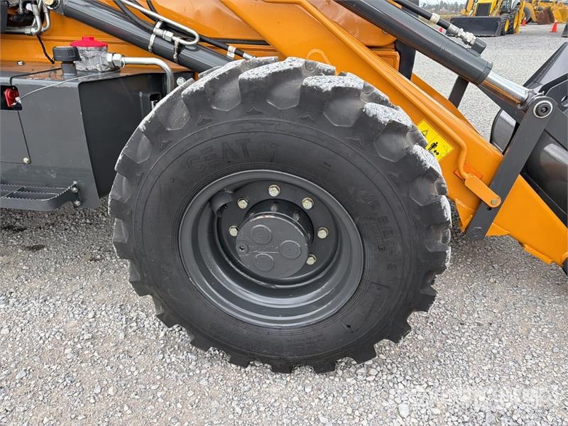 CASE 851NX 4x4 Retroexcavadora (Sin Usar) / Backhoe Loa لوادر ذات جرافات عكسية