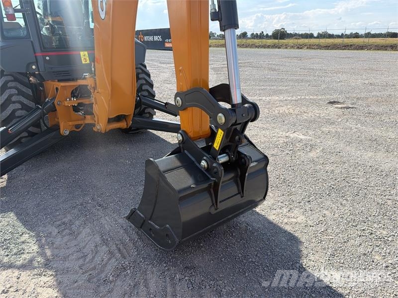 CASE 851NX 4x4 Retroexcavadora (Sin Usar) / Backhoe Loa Rovokopači