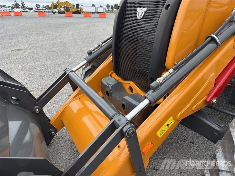 CASE 851NX 4x4 Retroexcavadora (Sin Usar) / Backhoe Loa Retrocargadoras
