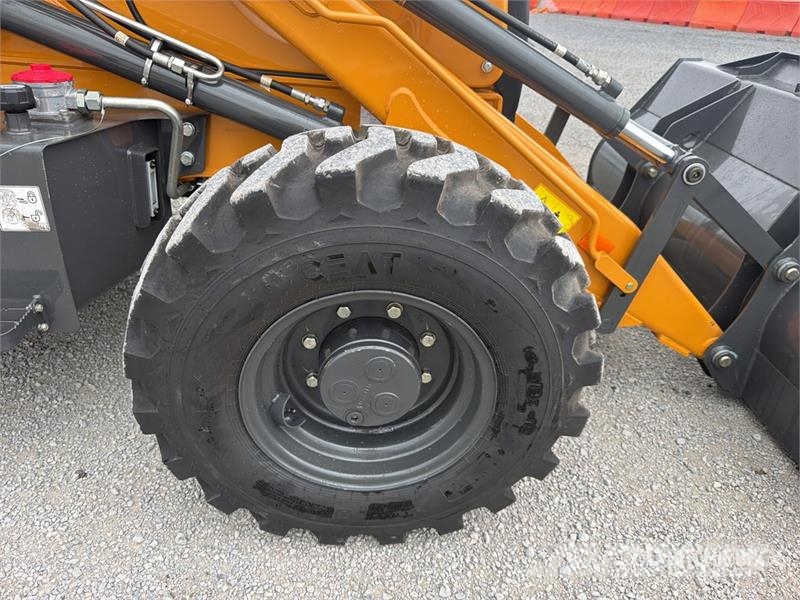 CASE 851NX 4x4 Retroexcavadora (Sin Usar) / Backhoe Loa Retrocargadoras